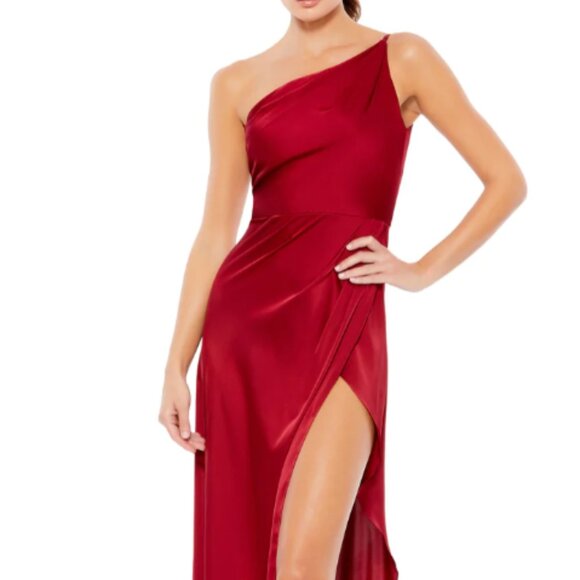 MAC DUGGAL 70177 ONE SHOULDER HIGH LOW DRAPED CHARMEUSE RED GOWNsz 2